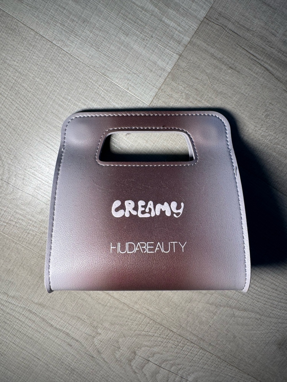 HUDA BEAUTY Creamy Makeup Carry Case - Dusty Mauve